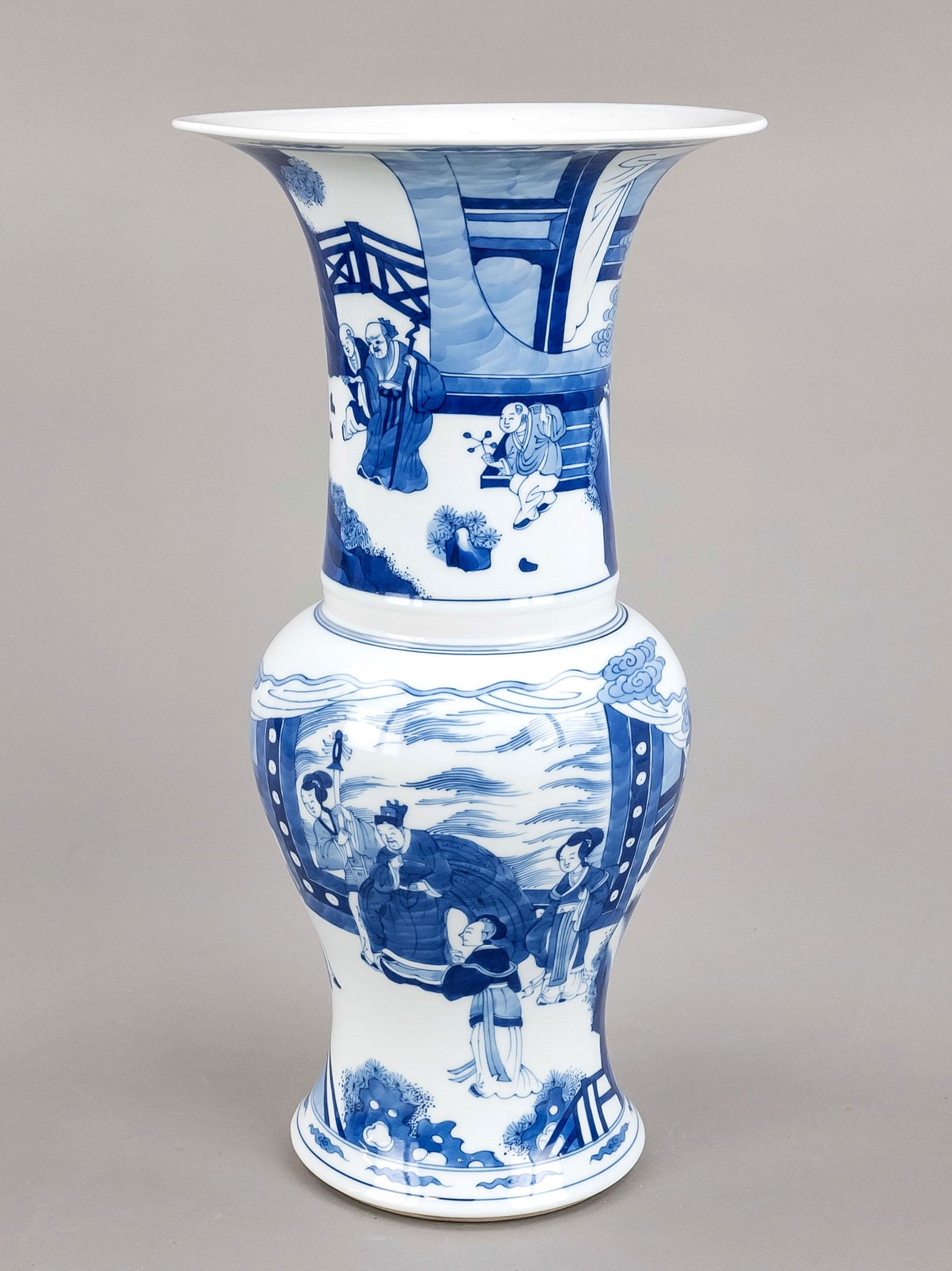 Large Kangxi-style vase, China (1 of 2)