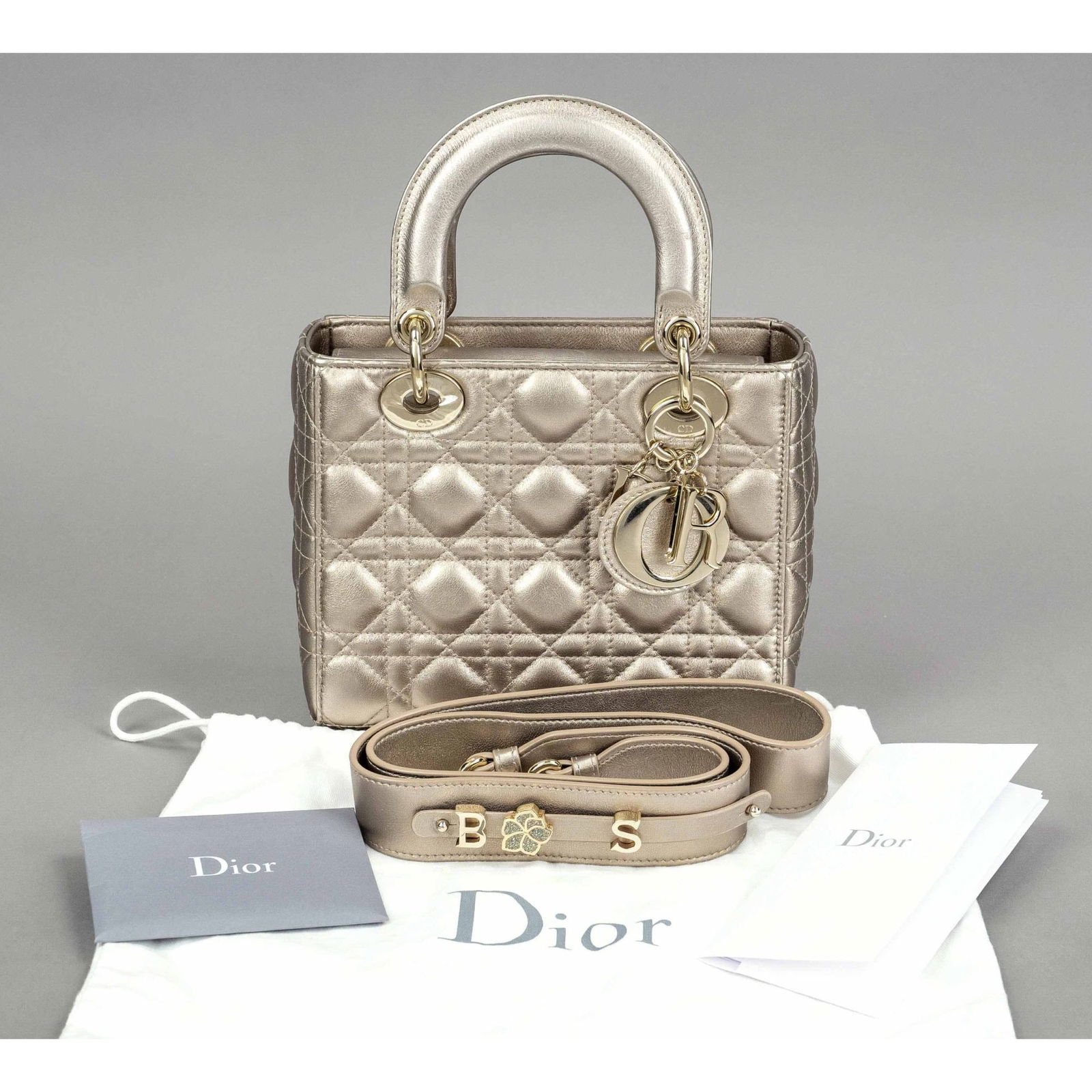Christian Dior Pre-Owned 2012 Pre-Owned Dior Mini Lambskin Cannage Lady satchel - Blue