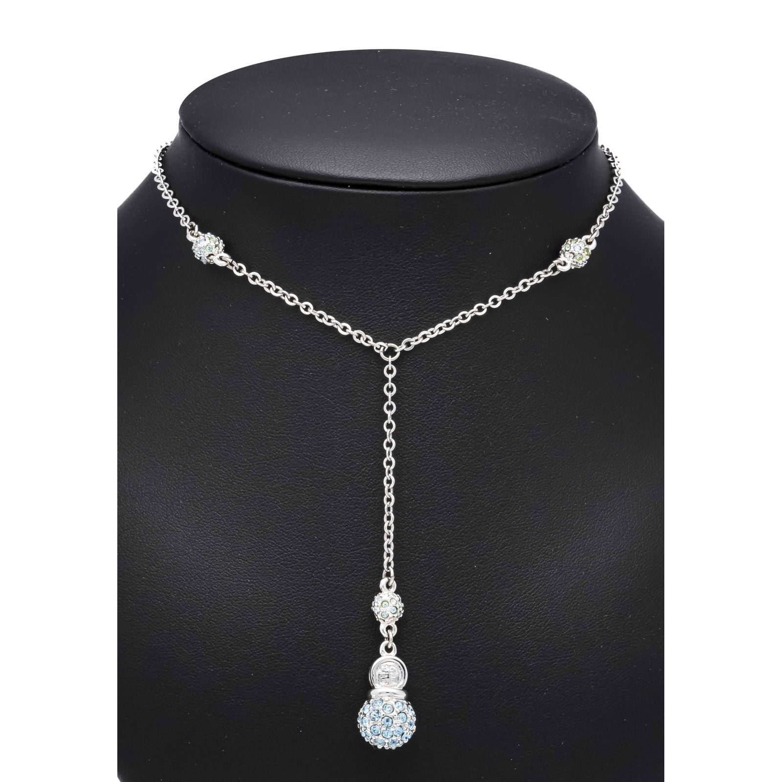 Givenchy costume jewelry necklace met: Givenchy costume jewelry necklace metal in ypsilon shape with round faceted light blue gemstones 5.5 - 2 mm, with lobster clasp, l. 41 + 6 cm, 15.9 g