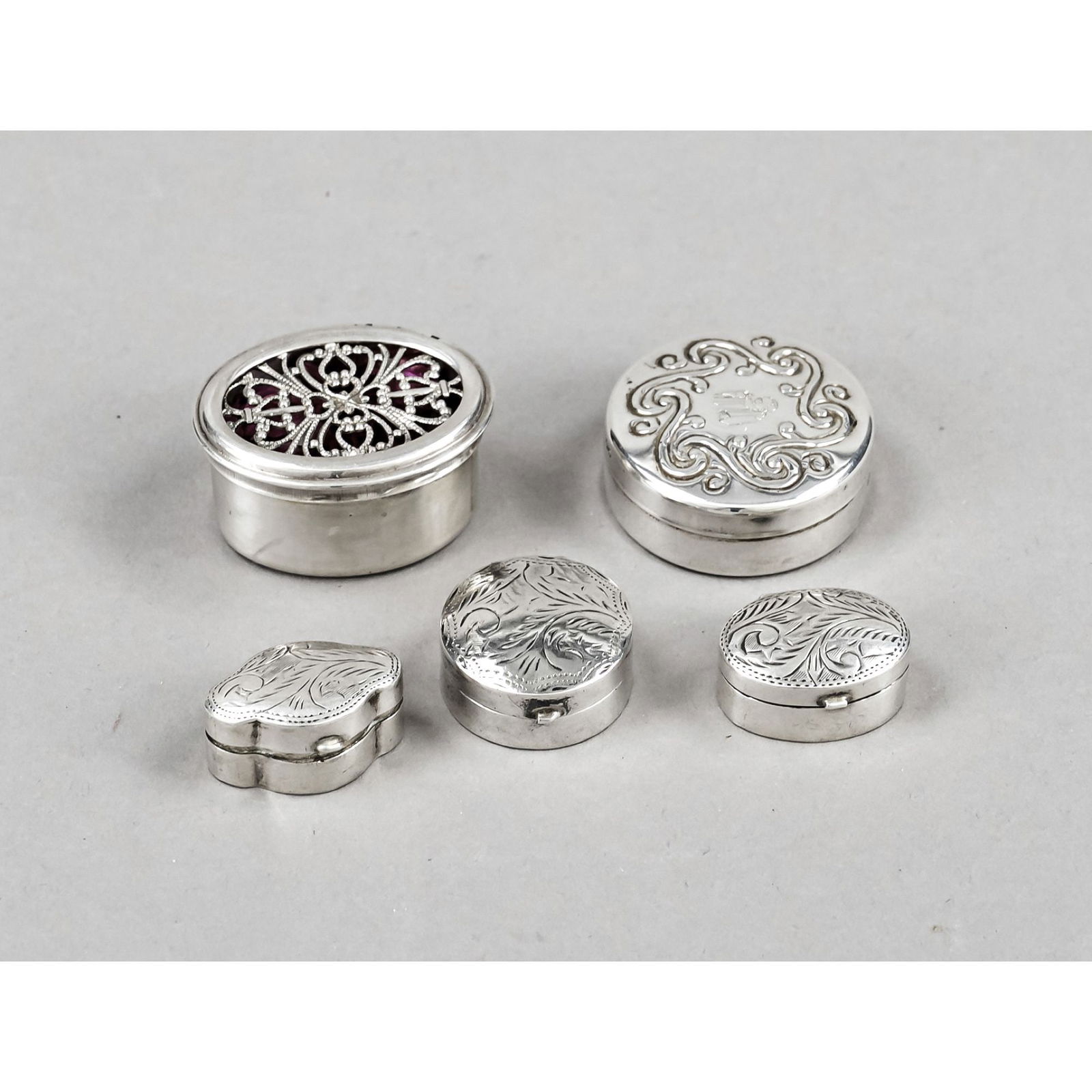Five pillboxes, 20th century, sterling (1 of 1)