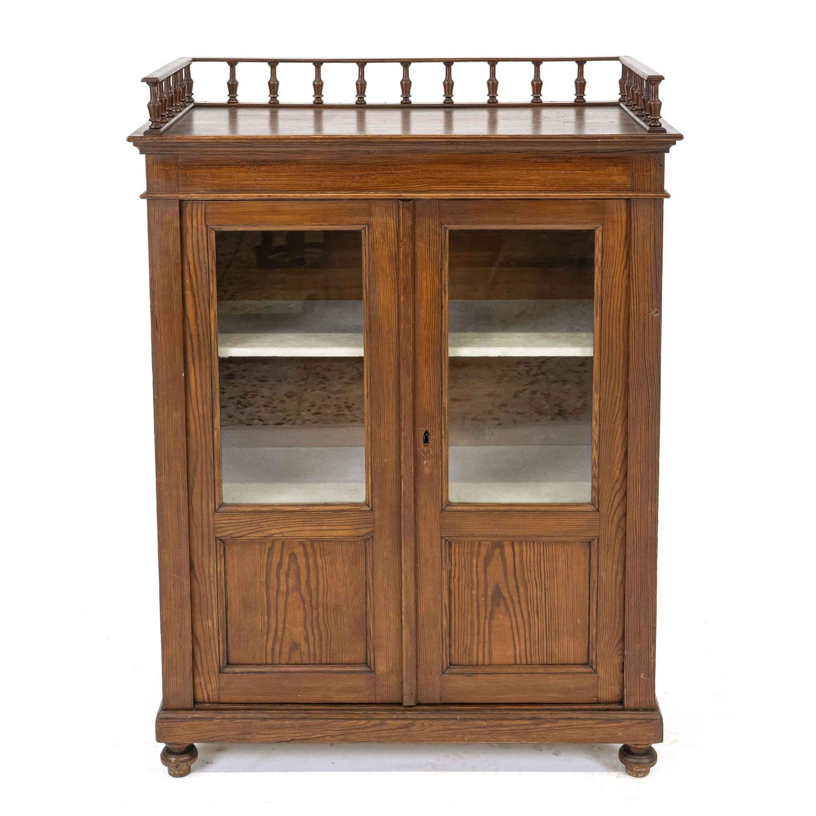 Small glass cabinet, c. 1900, soft (1 of 1)
