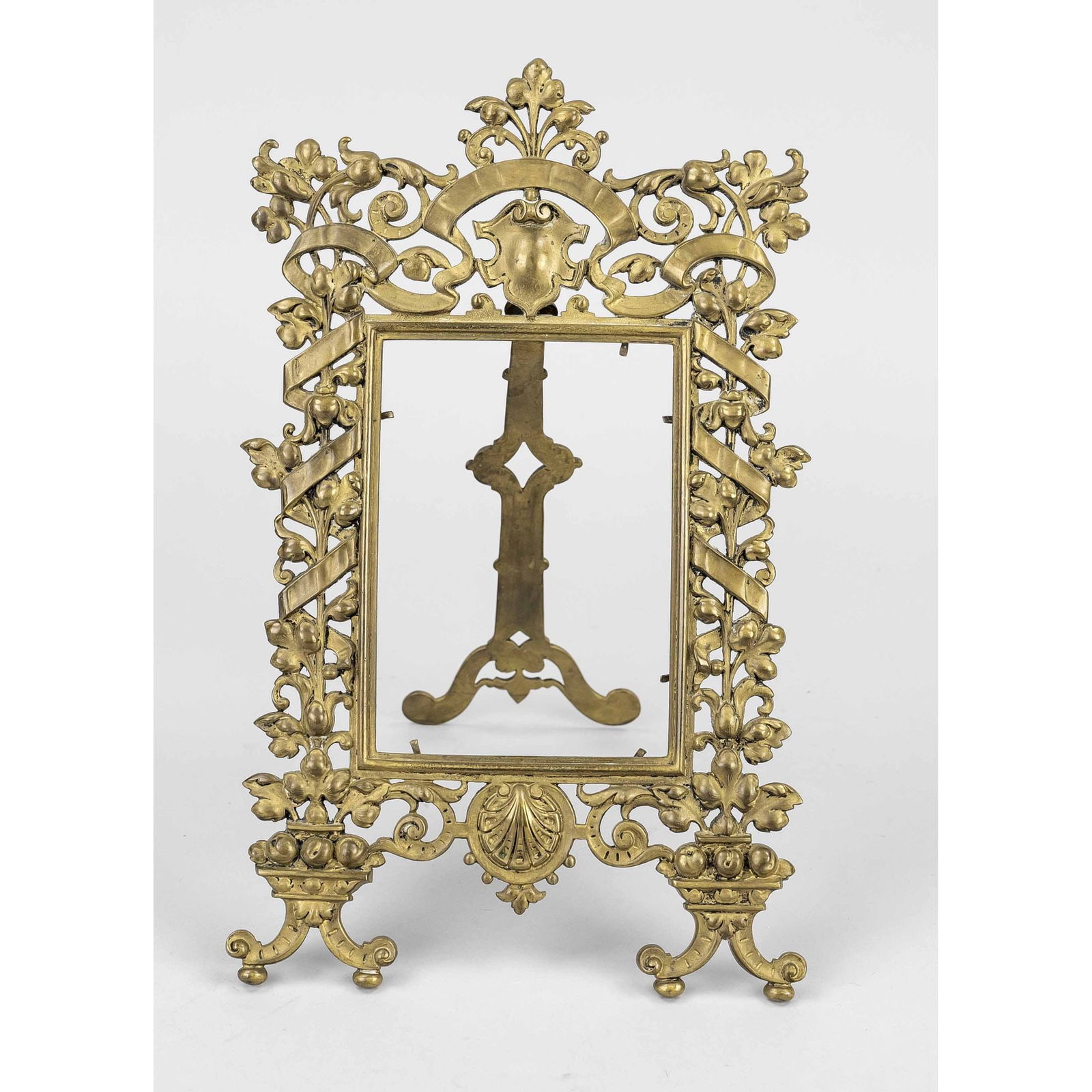 Table picture frame, late 19th c (1 of 1)