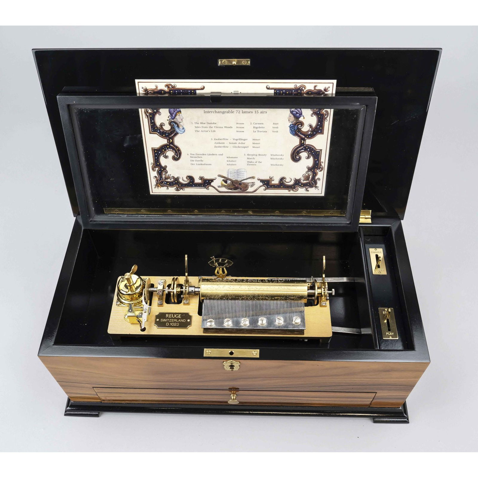 Music box, Switzerland 20th cent (1 of 3)