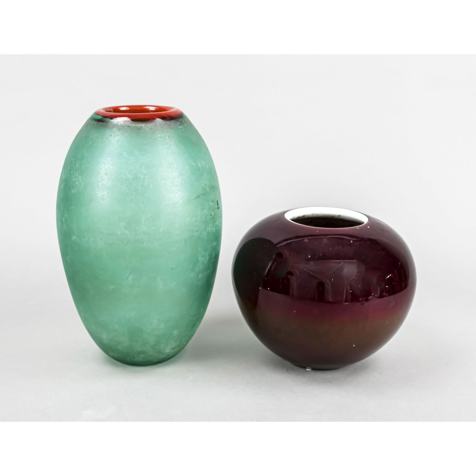 Two vases, 2nd half 20th century, va (1 of 1)