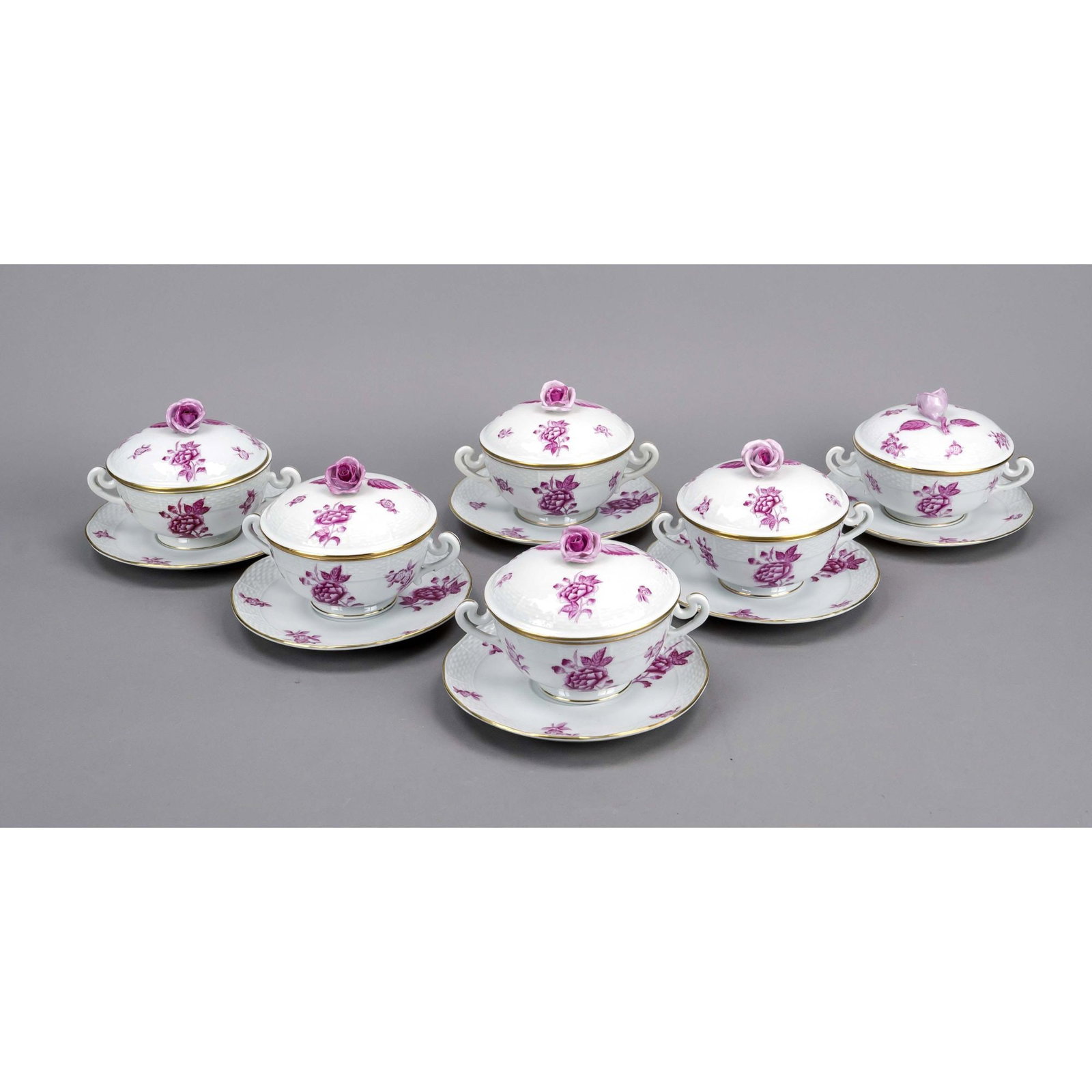 Six soup bowls with lids and sauc: Six soup bowls with lids and saucers, Herend, 2nd half 20th century, Ozier form, purple flower painting, gold rim, overall h. 10 cm