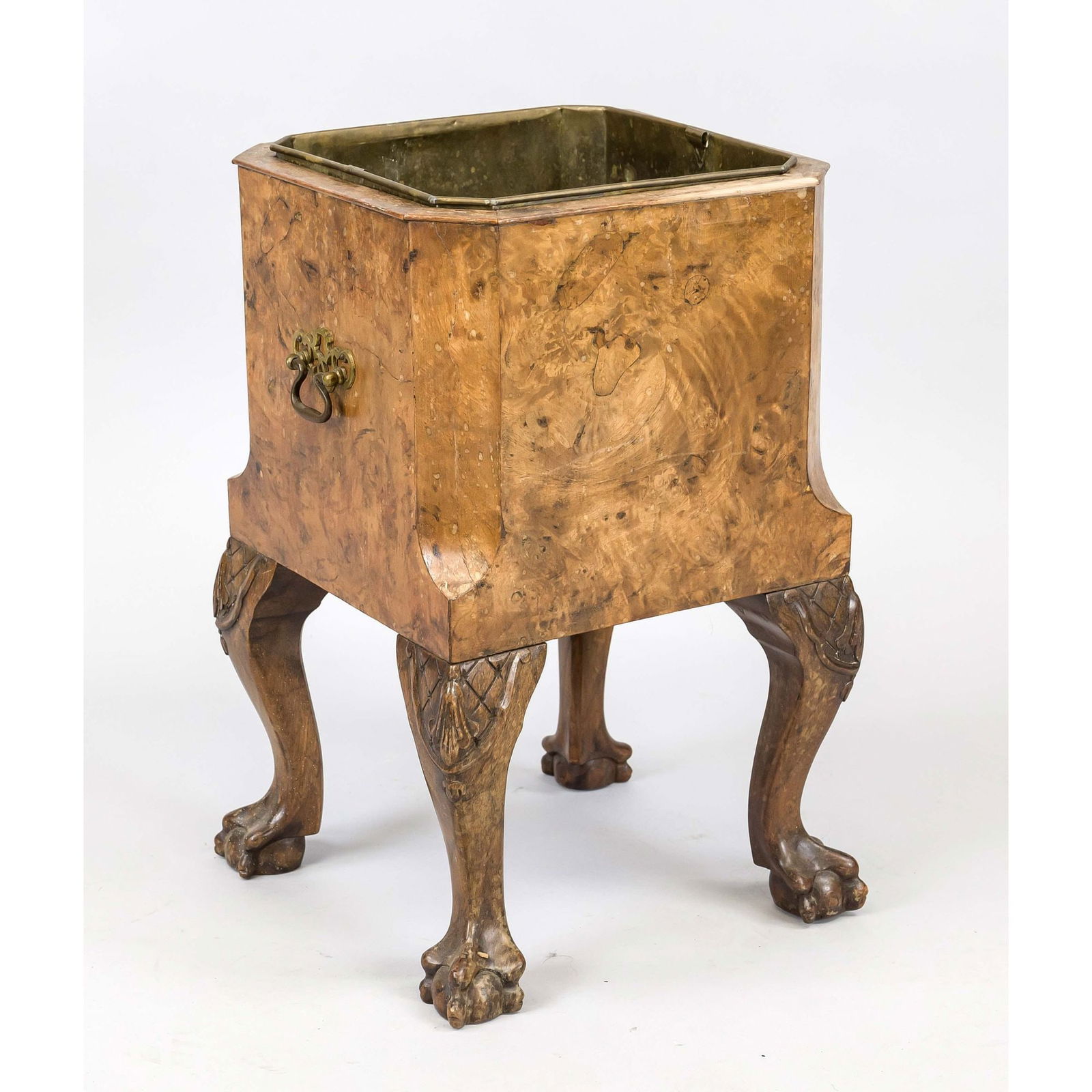 Teestoof, Holland, late 19th ce (1 of 1)