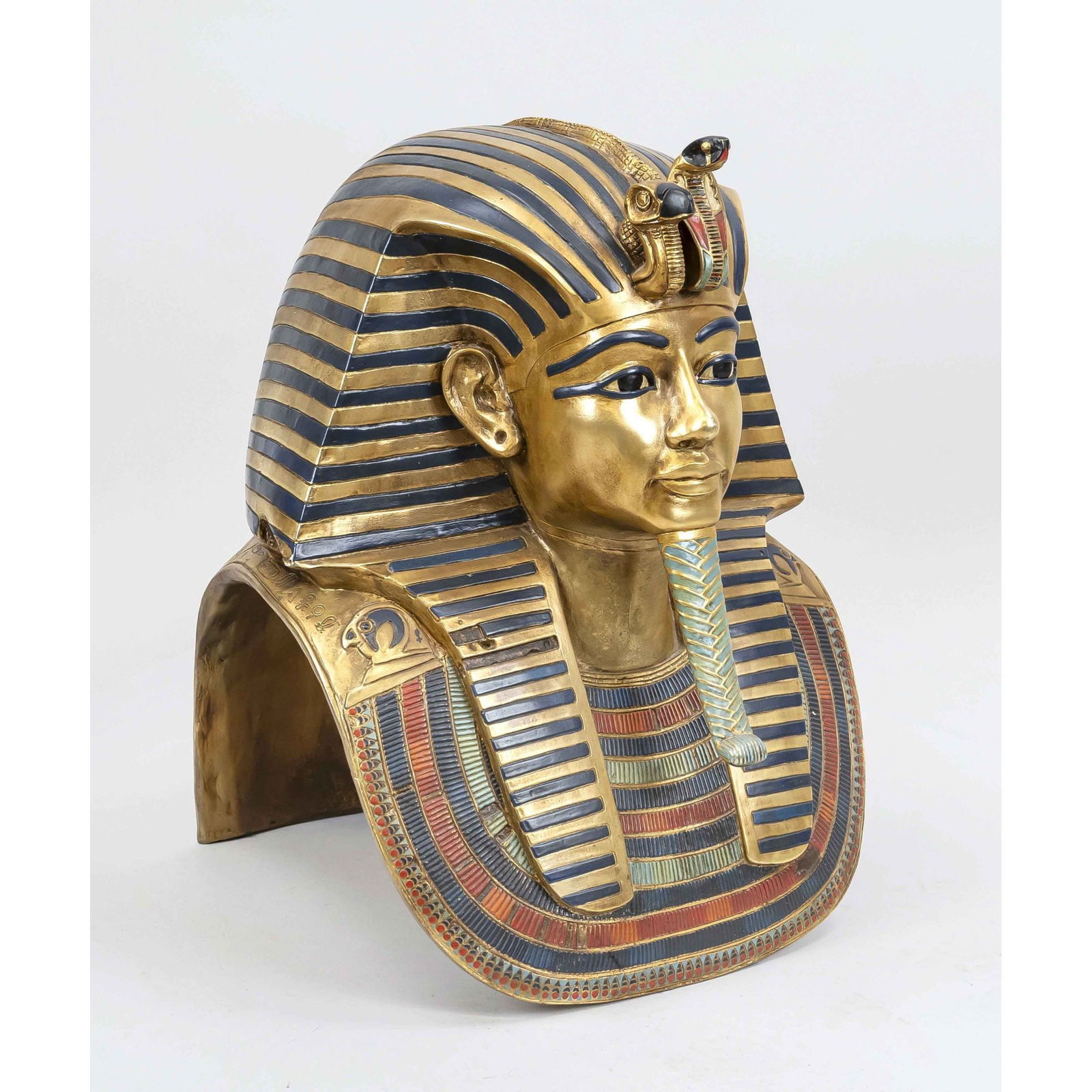 Bust of Tutankhamun (replica), 20th c (1 of 3)