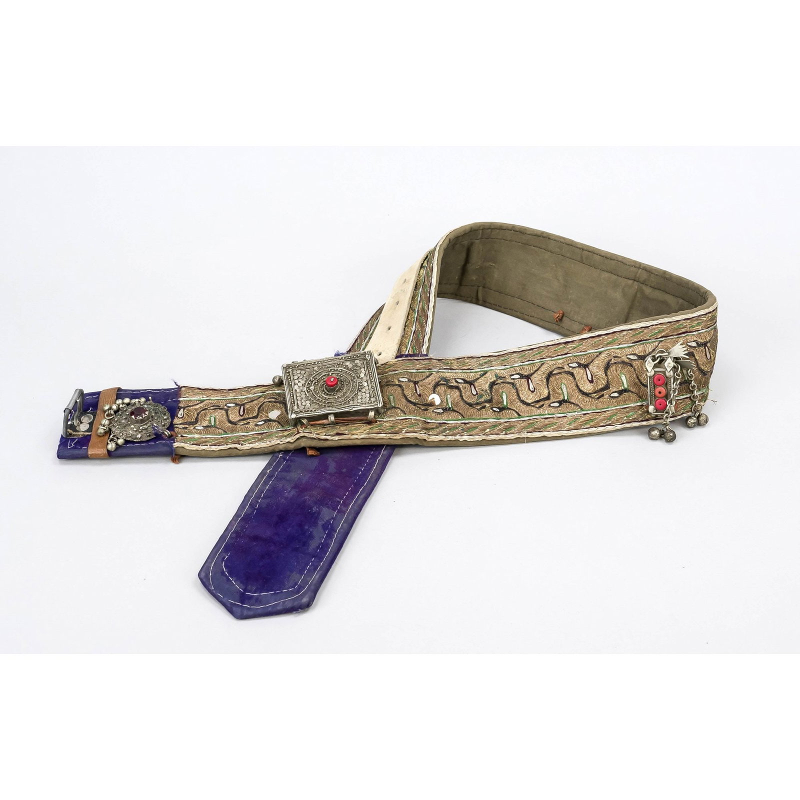 Belt for Jambiya, Yemen, mid-20th c: Belt for Jambiya, Yemen, mid-20th century Belt elaborately embroidered and with attached richly decorated metal containers, these partly with rattle plates and with gemstones and coral beads, belt l. 