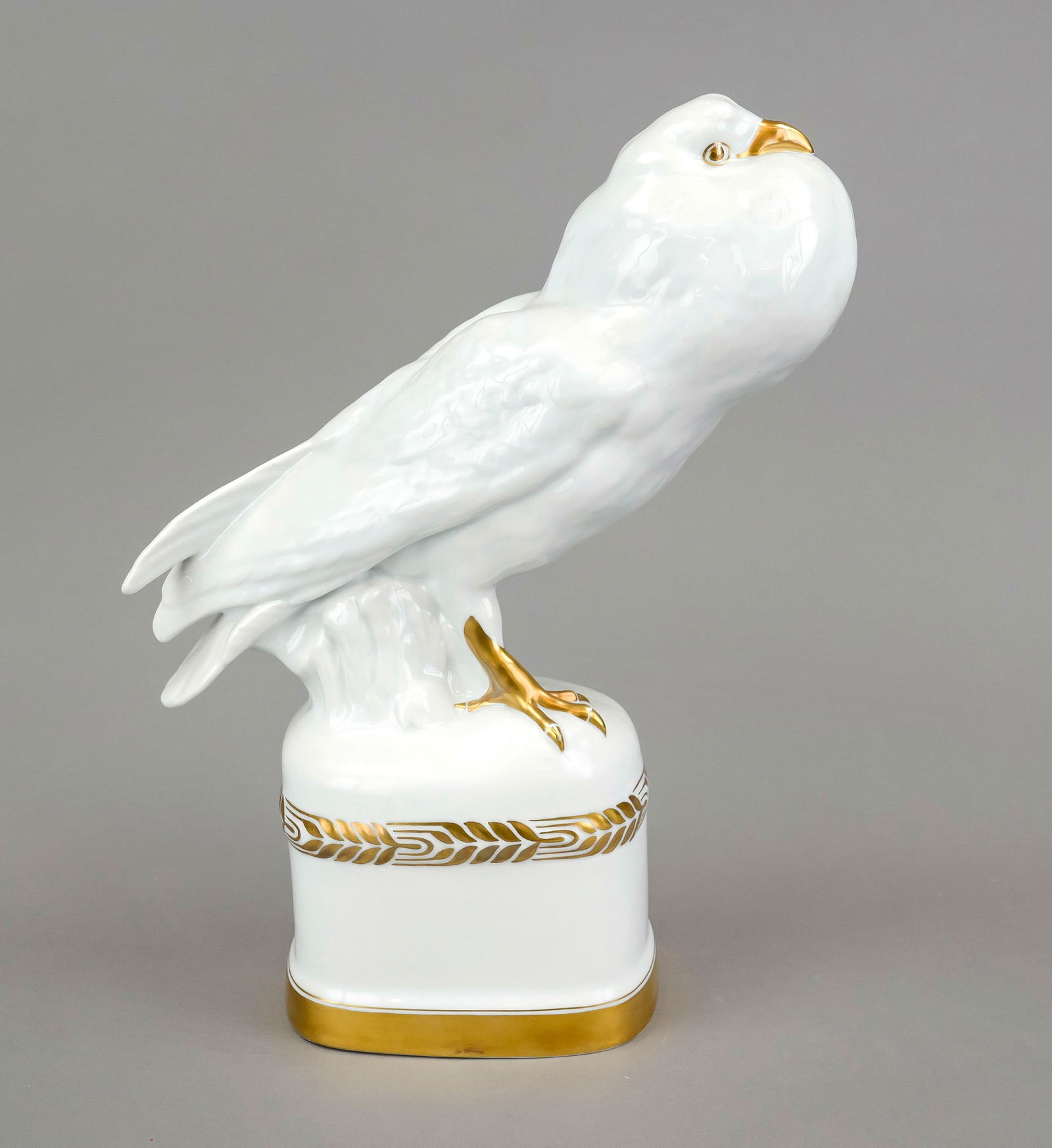 Art Nouveau figure, Kropftaube, Heinri: Art Nouveau figure, Kropftaube, Heinrich & Co, Selb, Bavaria, mark 1911-30, designed by Prof. Fritz Klee (Würzburg 1876-1976 Stuttgart), white with ornamental gilding, oval base with surrounding spik