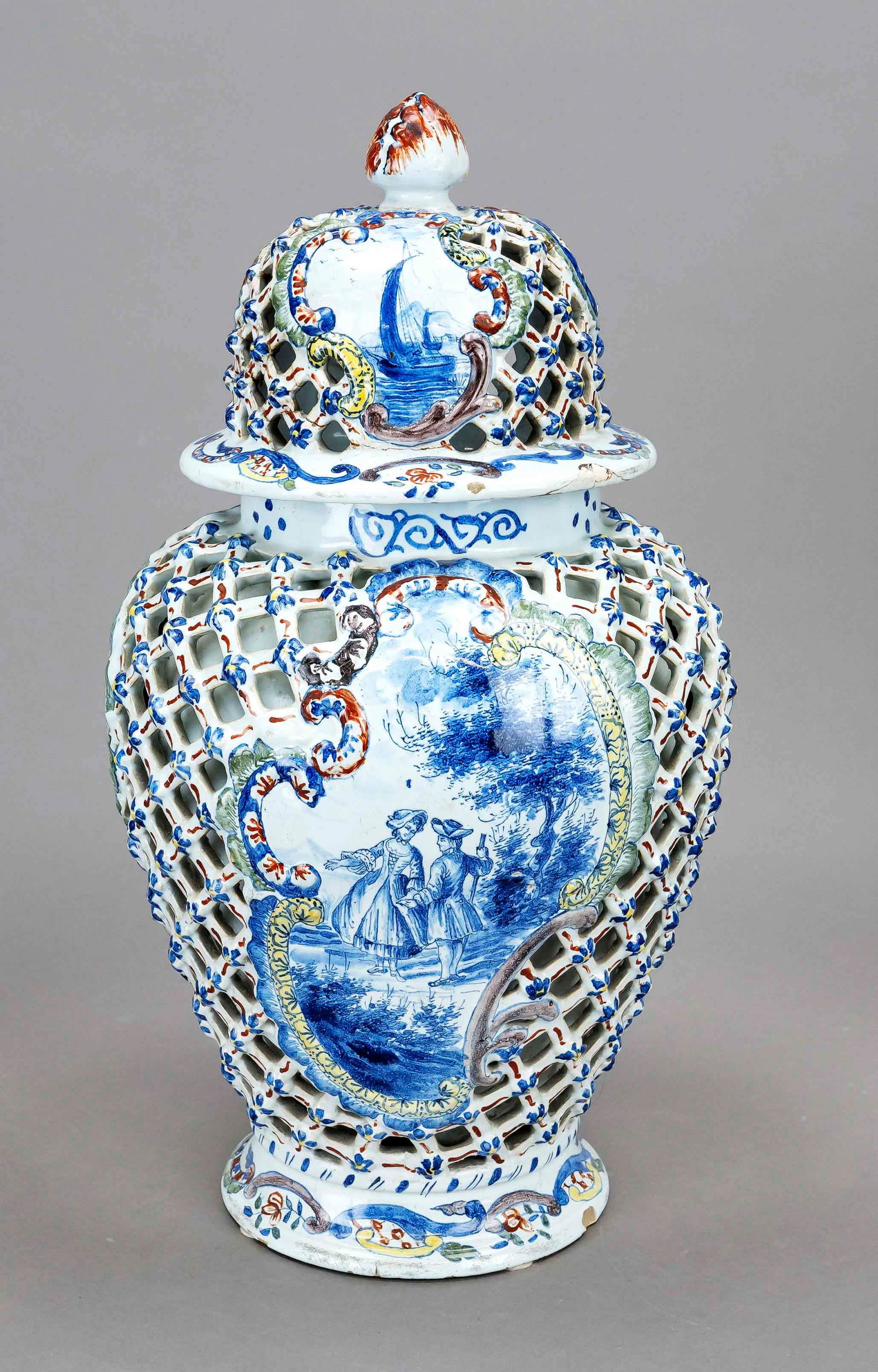 Lidded vase, Delft, c. 1900, faie (1 of 4)