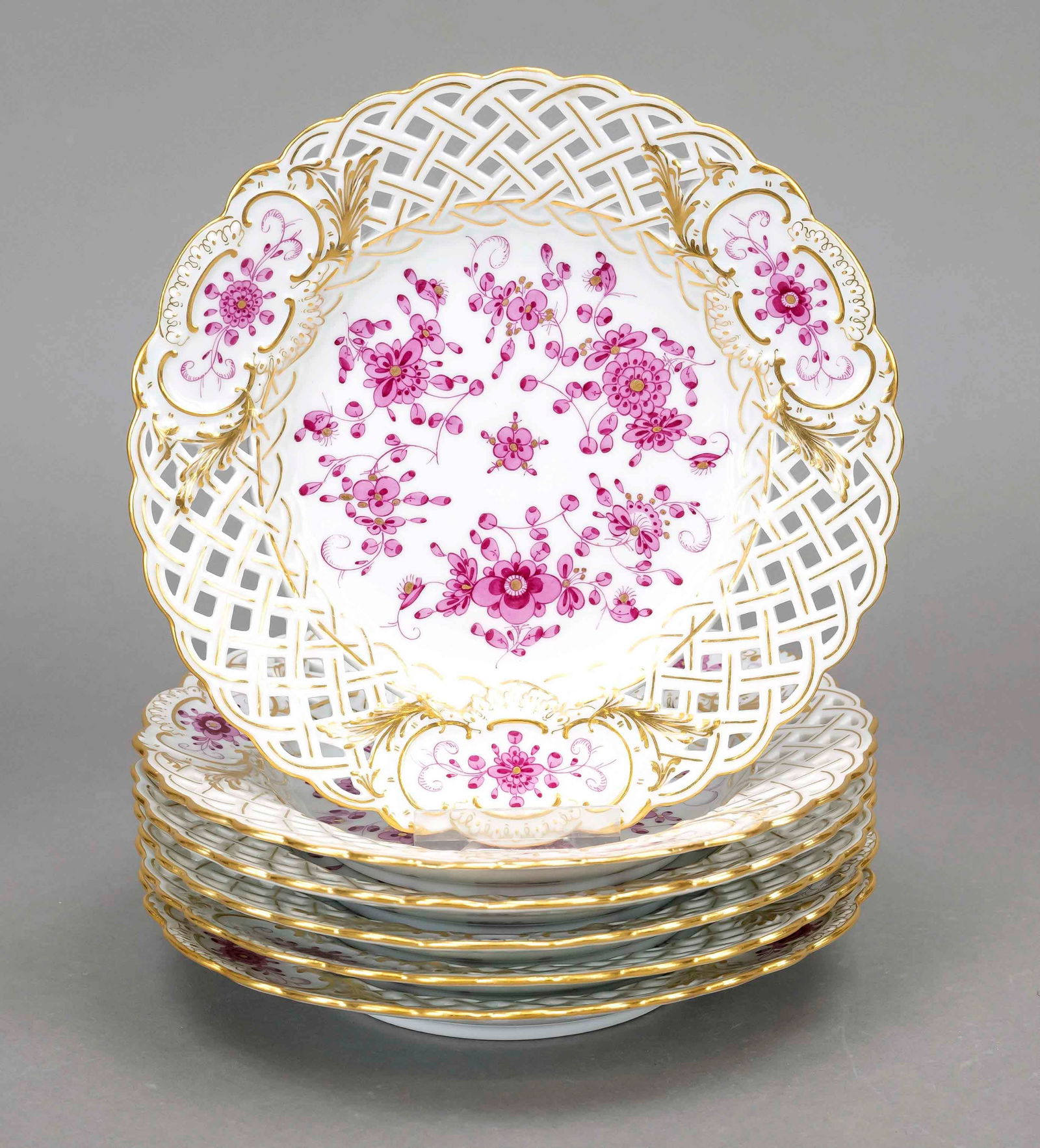 Six openwork plates, Meissen, Kna (1 of 1)