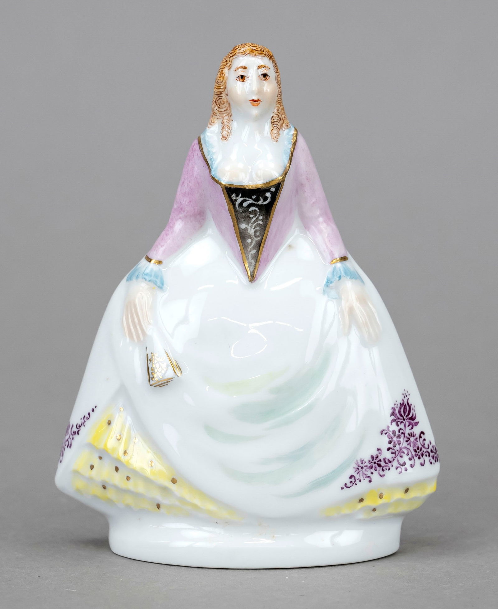 Countess Cosel, Meissen, 21st cen: Countess Cosel, Meissen, 21st century, 1st choice, design Peter Strang 2012, model no. 73508, grotesque depiction of Augustus the Strong's mistress as a busty lady with a fan in a rococo dress, polych