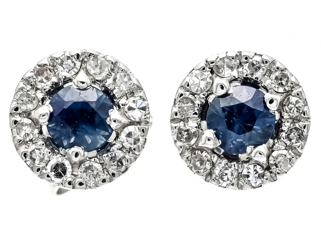 Sapphire diamond stud earrings WG: Sapphire diamond stud earrings WG 585/000 with 2 round faceted sapphires 3 mm and 24 octagonal diamonds, total 0.12 ct W/SI, 1.6 g