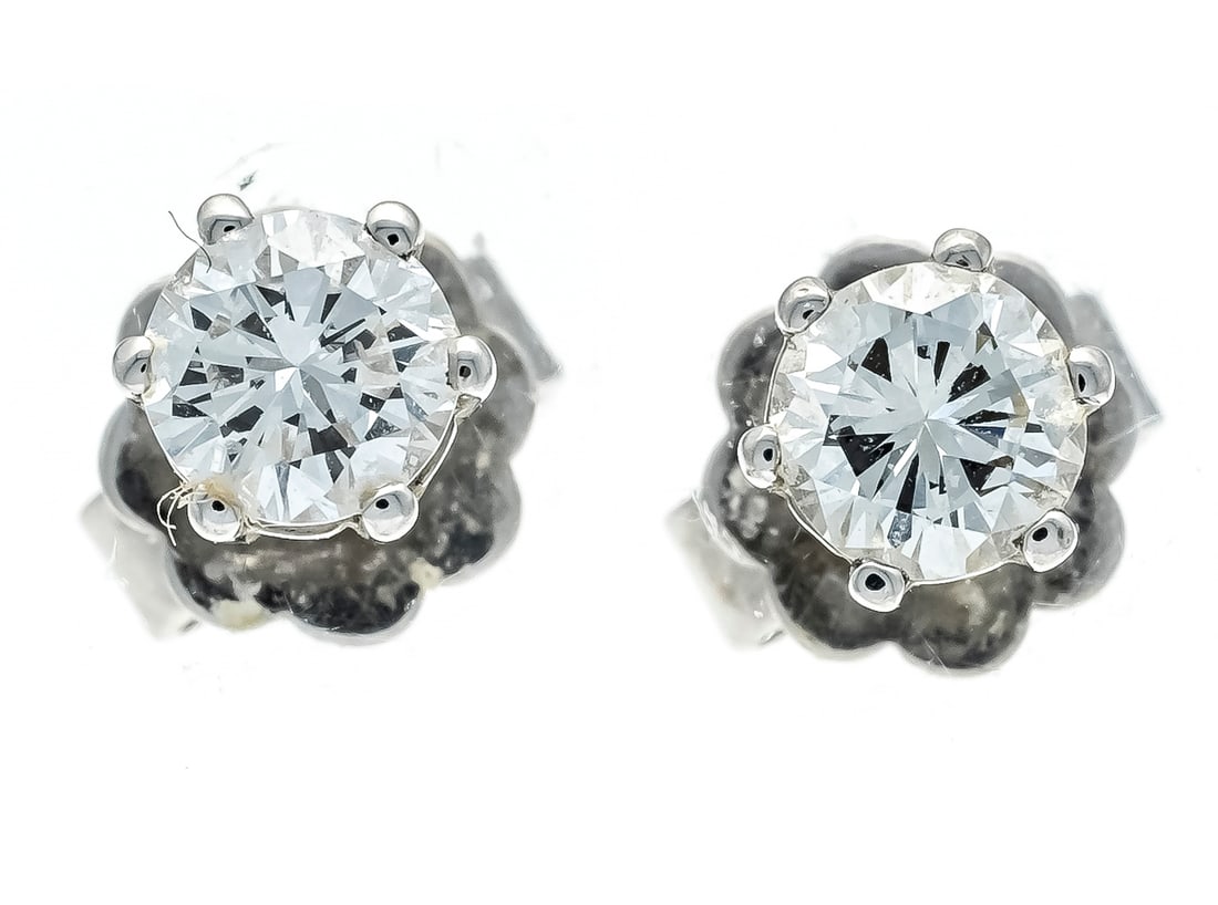 Diamond stud earrings WG 585/000: Diamond stud earrings WG 585/000 with 2 brilliant-cut diamonds, total 0.52 ct W/VS-SI, 1.5 g