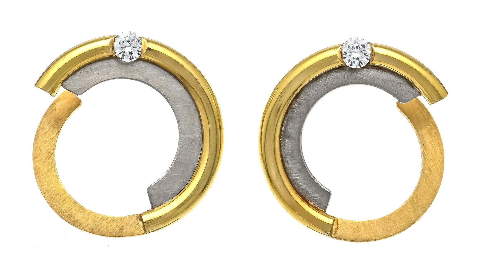 Design stud earrings GG/WG 750/00: Design stud earrings GG/WG 750/000 partially matted, with 2 brilliant-cut diamonds, total 0.40 ct TW-W/VVS-VS, l. 26 mm, with ALPA patent nuts, 12.7 g