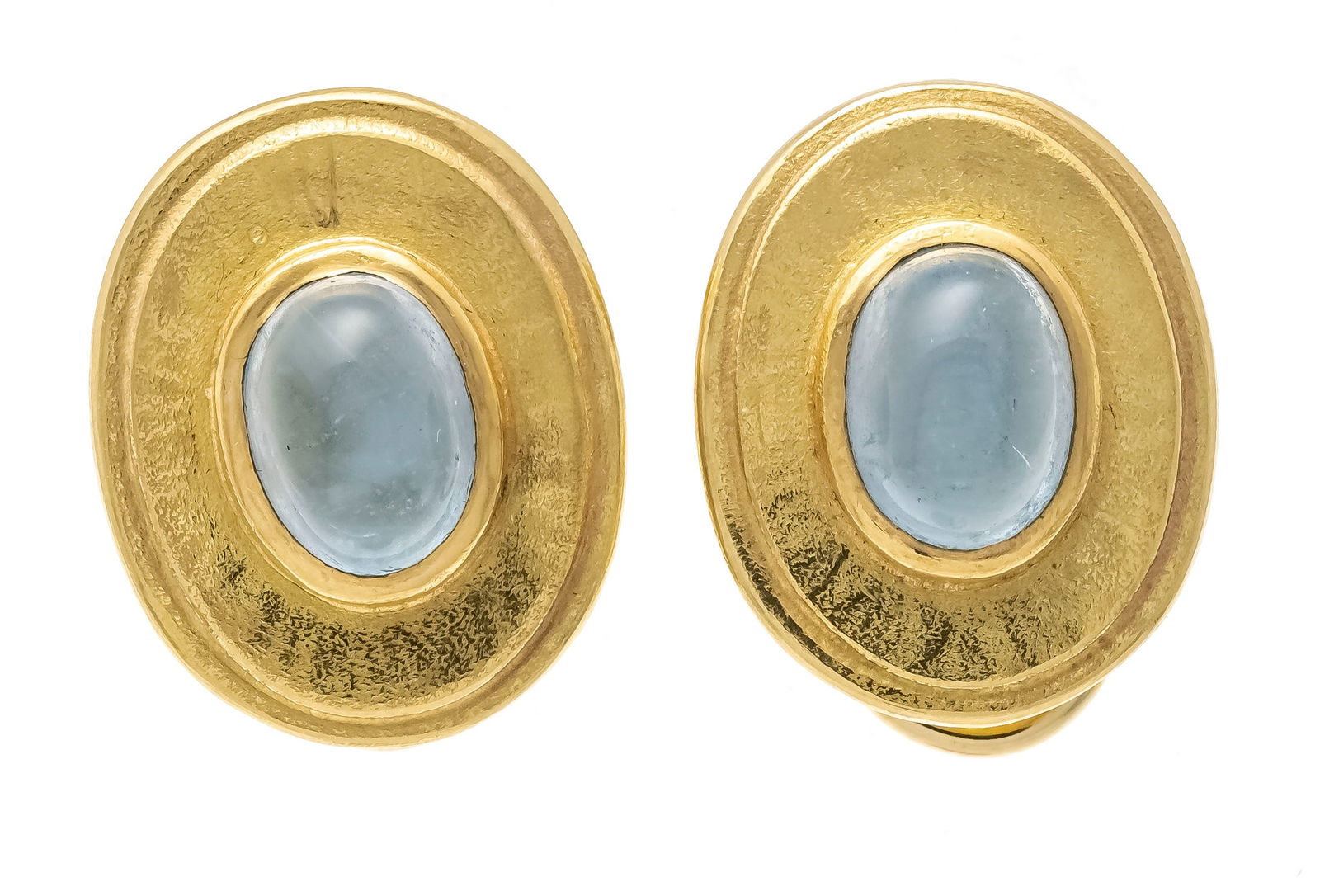 Aquamarine ear clips GG 750/000,: Aquamarine ear clips GG 750/000, matt finish, with 2 oval aquamarine cabochons 7.5 x 5.5 mm, l. 16.5 mm, 7.8 g