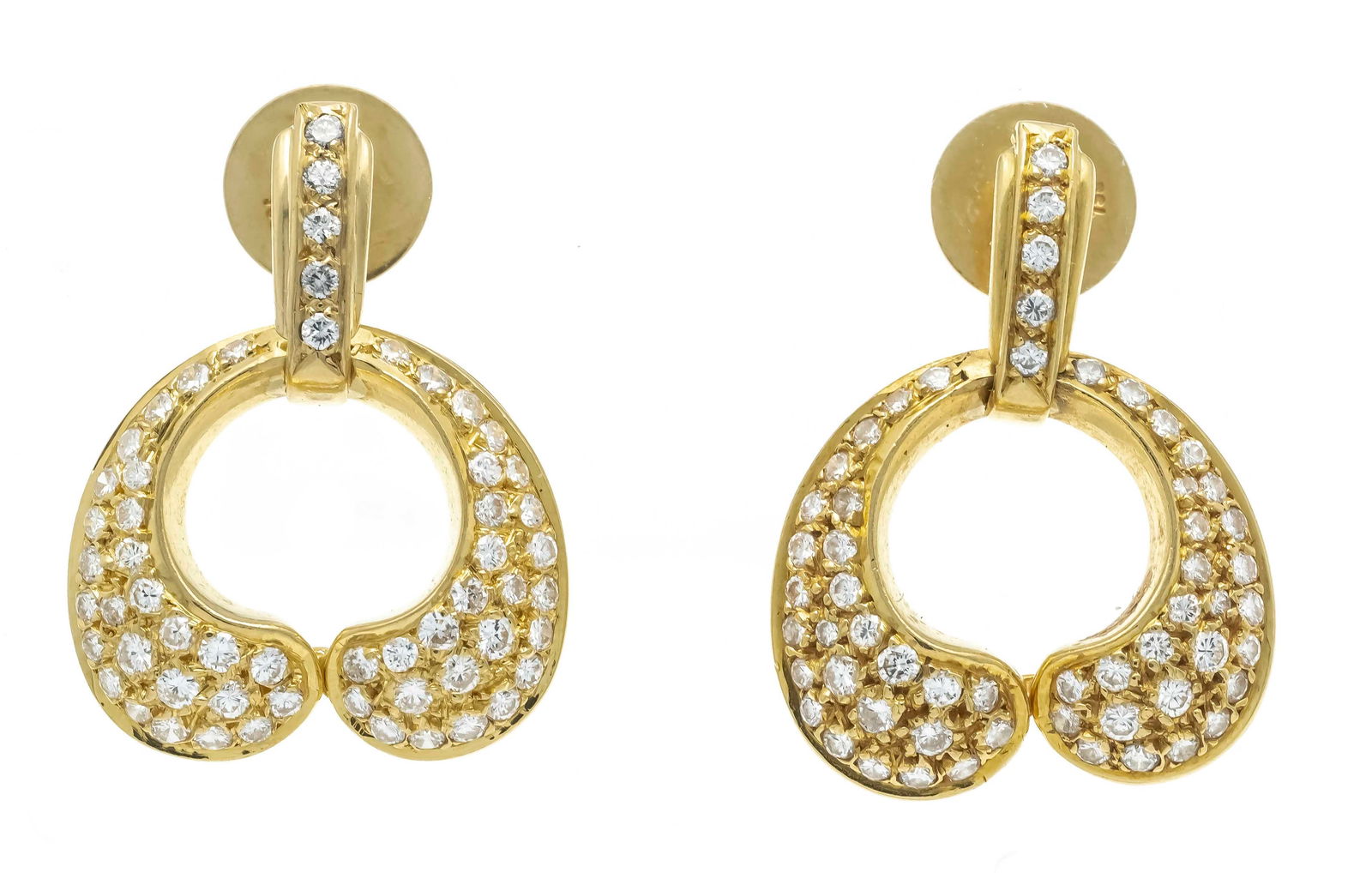 Pavé diamond stud earrings GG 750: Pavé diamond stud earrings GG 750/000 with 114 pavé-set diamonds, total 1.59 ct TW-W/VVS-VS, l. 26 mm, 12.0 g