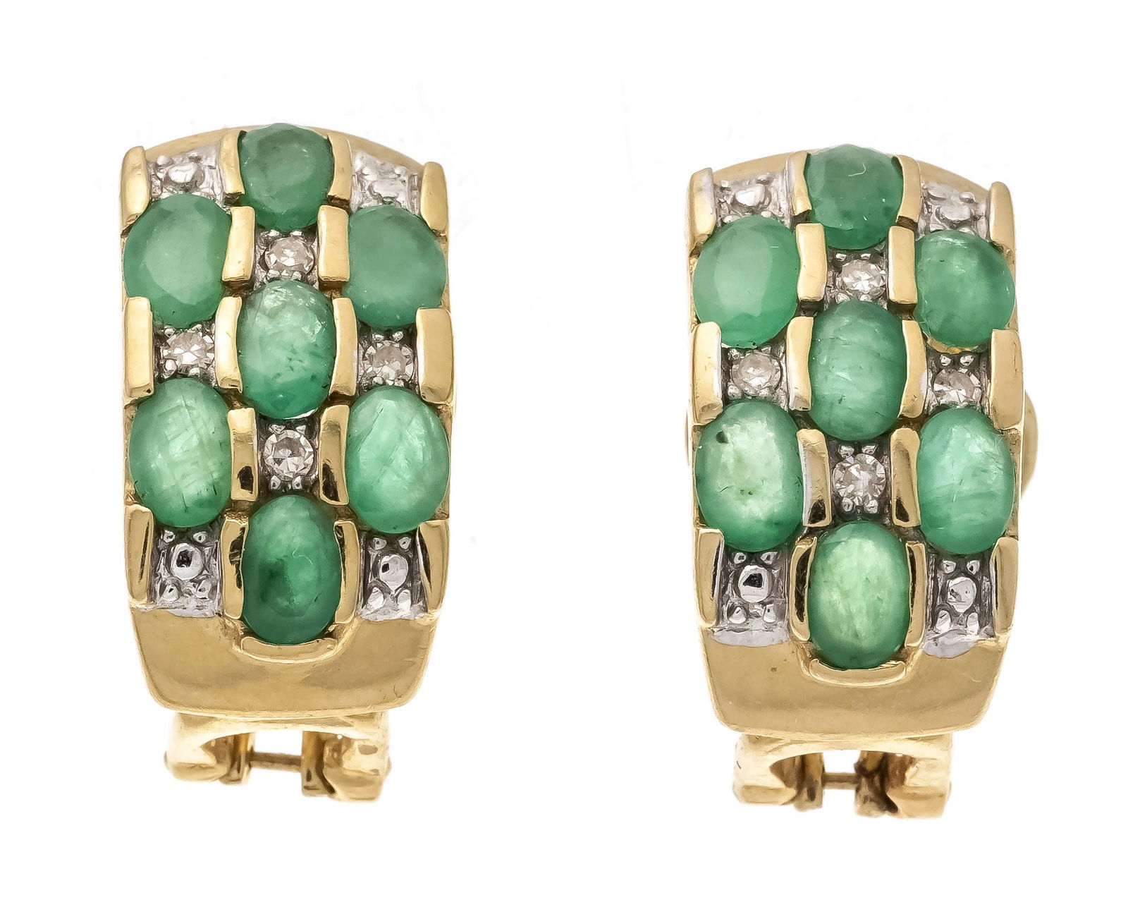 Emerald diamond clip ear studs GG: Emerald diamond clip ear studs GG 585/000 with 14 oval faceted emeralds green, translucent and 16 octagonal diamonds, total 0.08 ct W/SI, l. 16.7 mm, 5.7 g