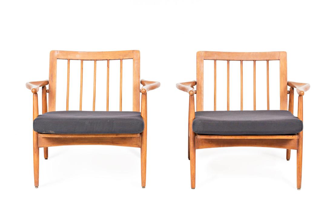 Attributed to Arne Vodder Dinamarca 1926- 2009 Pair of: Attributed to Arne Vodder Dinamarca 1926- 2009 Pair of armchairs Teak and orginal fabric upholstery Design circa 1950 68x80x72 cm