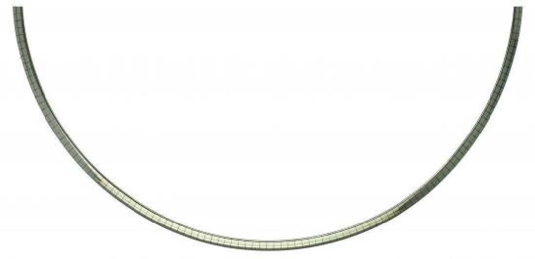 White gold semi-rigid choker necklace White gold. 15.4 (1 of 2)