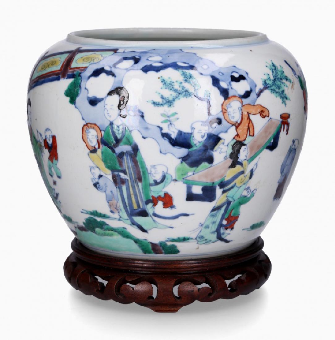 Chinese porcelain jardiniere, first third of the 20th (1 of 3)
