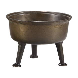 Bronze Tripod Pot: Bronze tripod pot. Probably Flemish. circa 17th century. height 4 1/2 inches. Diameter 6 inches. weighs about 2 - 3 lbs.