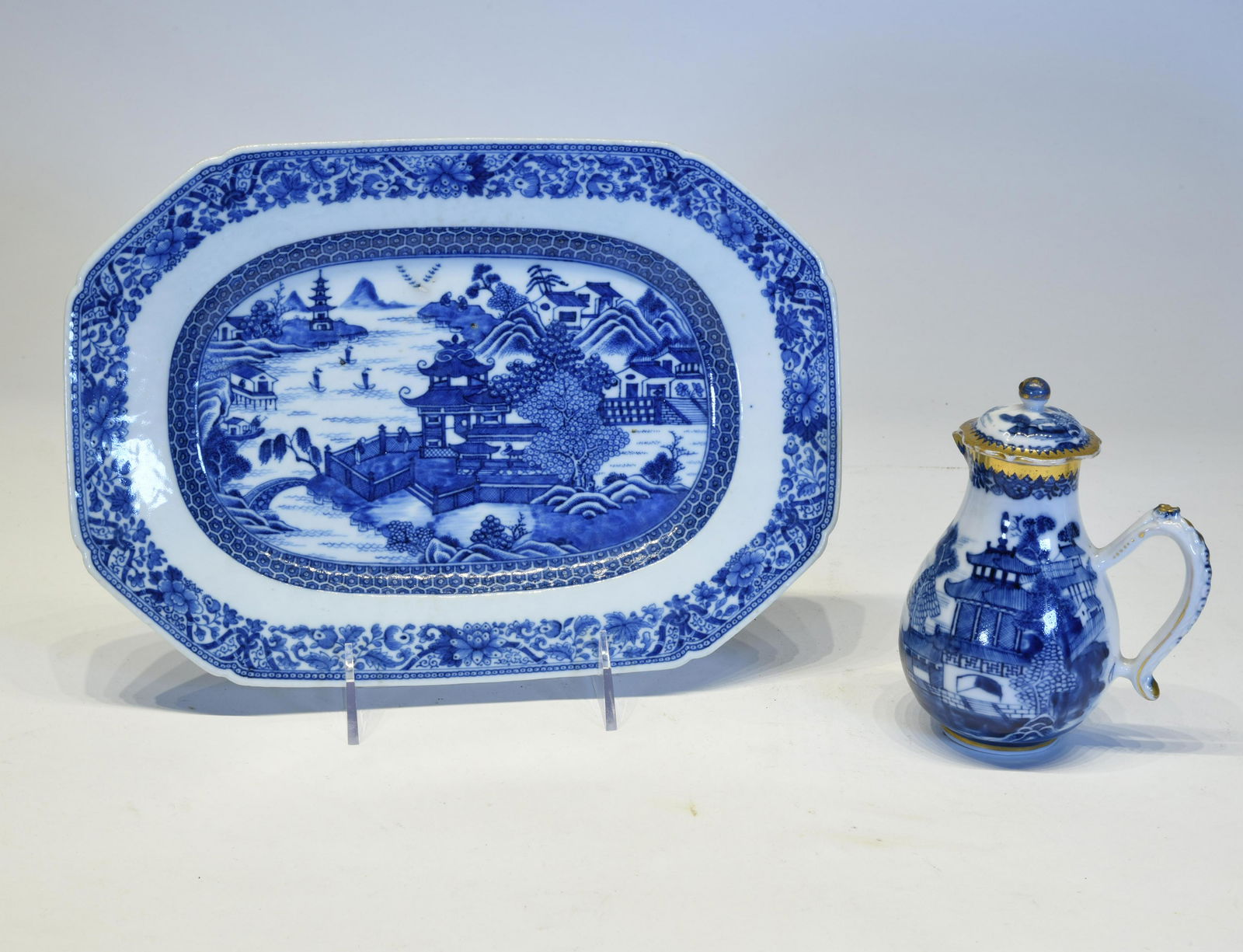 Chinese Blue & White Platter and Ewer (1 of 2)