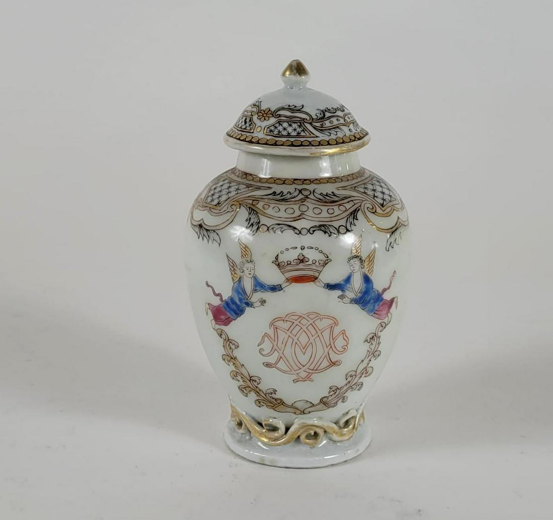 Chinese Export Armorial Tea Caddy (1 of 3)