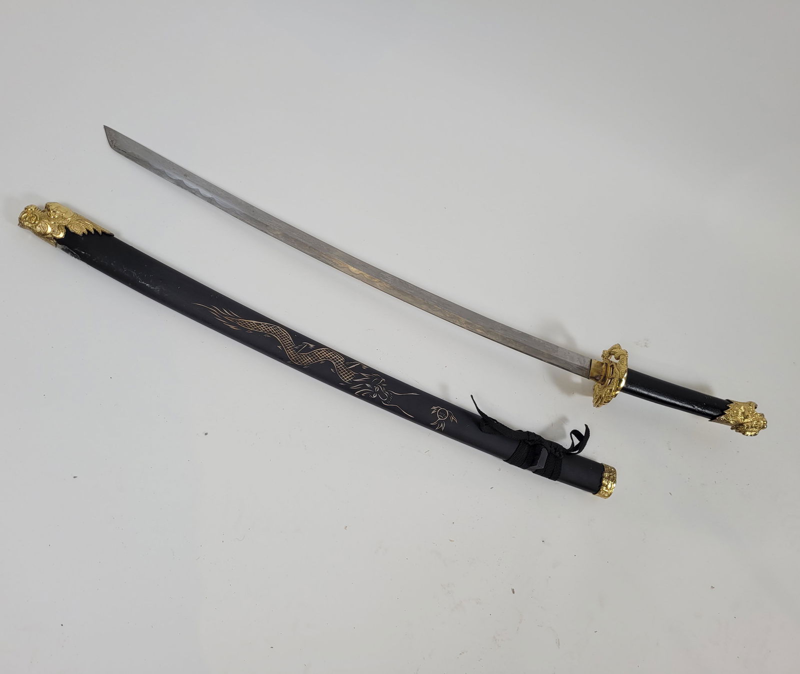 Japanese Reproduction Samurai Sword (1 of 5)