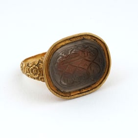 18 Kt Gold Persian Agate Seal Ring