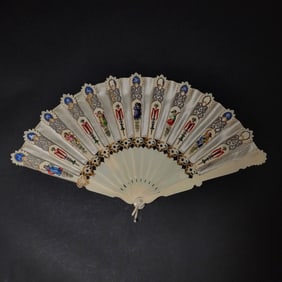 Continental Silk Mounted Folding Fan