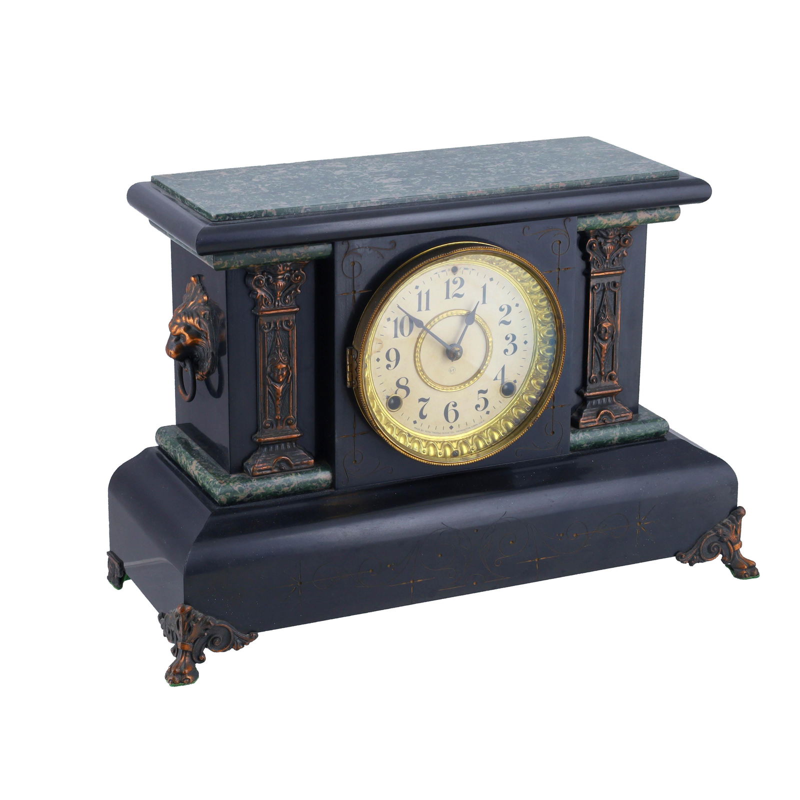 A Seth Thomas Clock Co. Mantle Clock. 1880s.: A Seth Thomas Clock Co. mantle clock from the 1880's. Dimensions: 14 x 11 x 5 1/2 inches