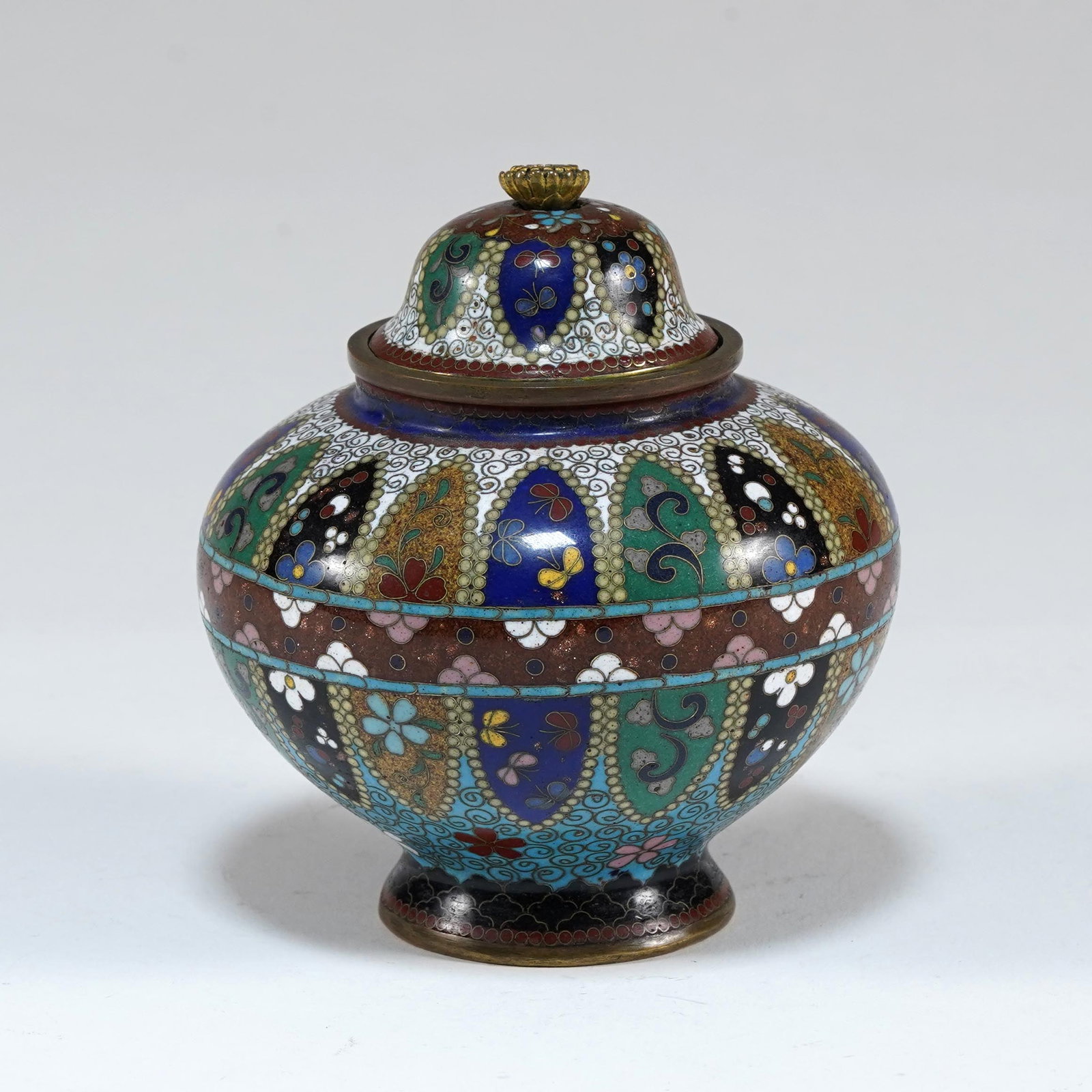 Chinese Cloisonné Covered Jar (1 of 3)