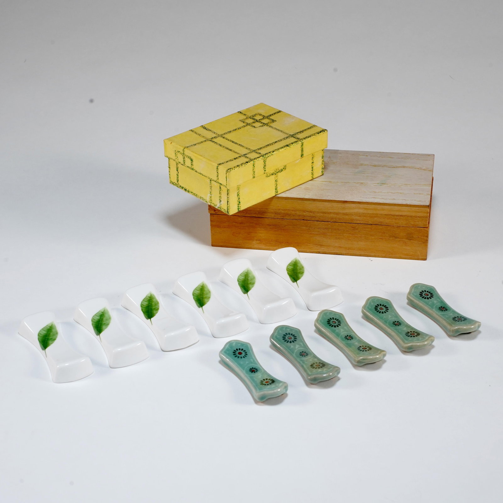 Group of Porcelain Chopstick Rests with Boxes (1 of 3)