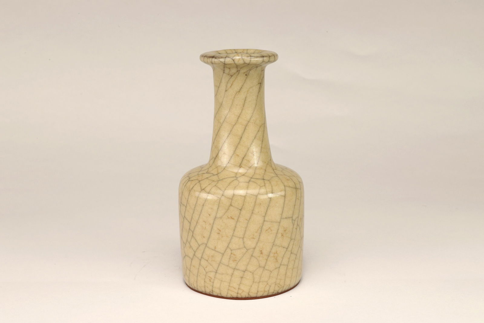 GE KILN MALLET VASE (1 of 1)