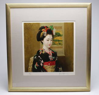 KOMATSUZAKI KUNIO (1931 - 1992): Lithograph , in original box and yellow cotton Japan , 20th century Size: 38 cm by 38 cm painting Size with frame: 59 cm by 59 cm A maiko is an apprentice geiko (not exactly the same as geisha) in