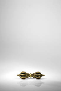 VAJRA: Bronze China / Tibet , 19th century Dimensions: Height 3 cm Wide 12 cm Depth 3 cm Weight: 157 grams