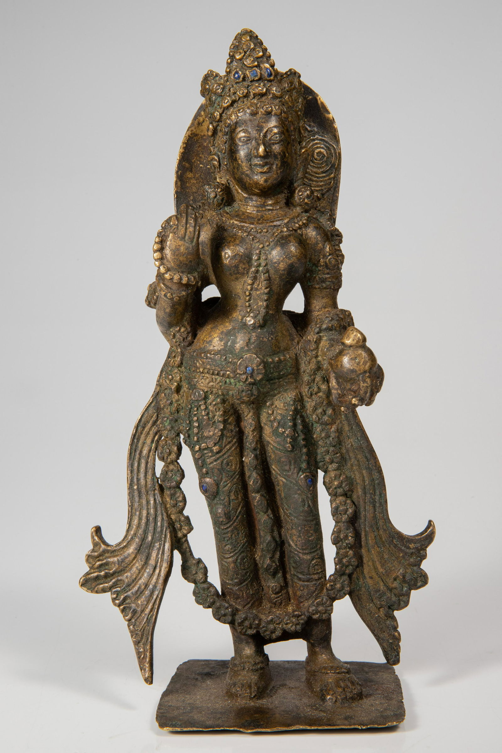 STANDING TARA (1 of 10)