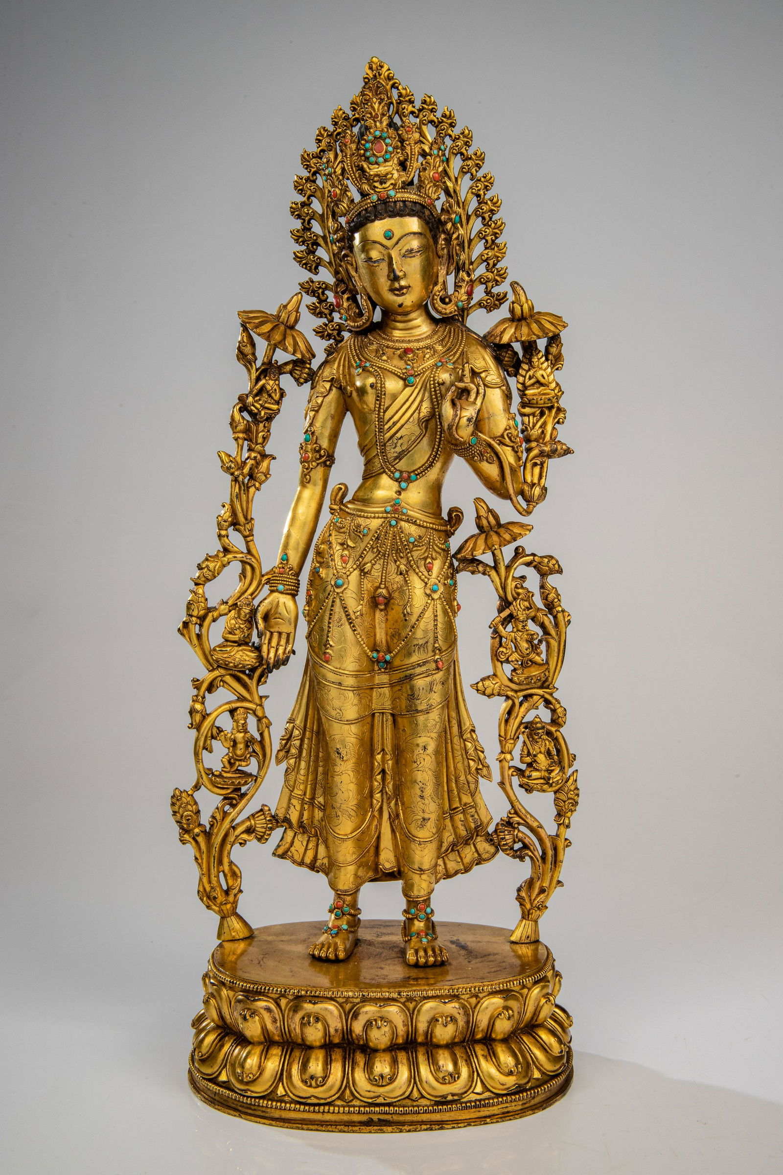 STANDING TARA (1 of 15)