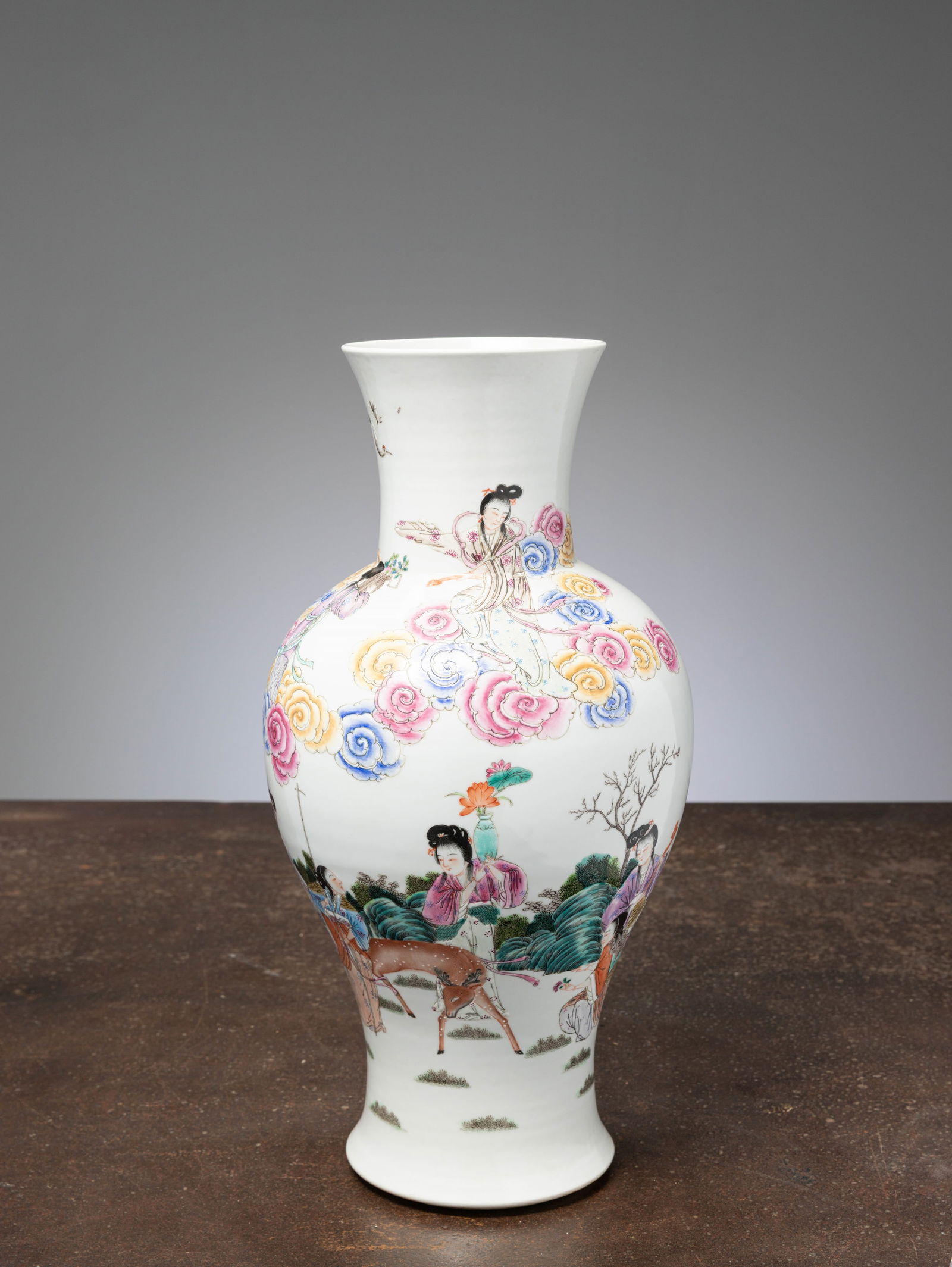 (R) A FINE BALUSTER VASE ;FAMILLE ROSE , CHINA, GUANGXU PERIOD, 19TH CENTURY (1 of 6)