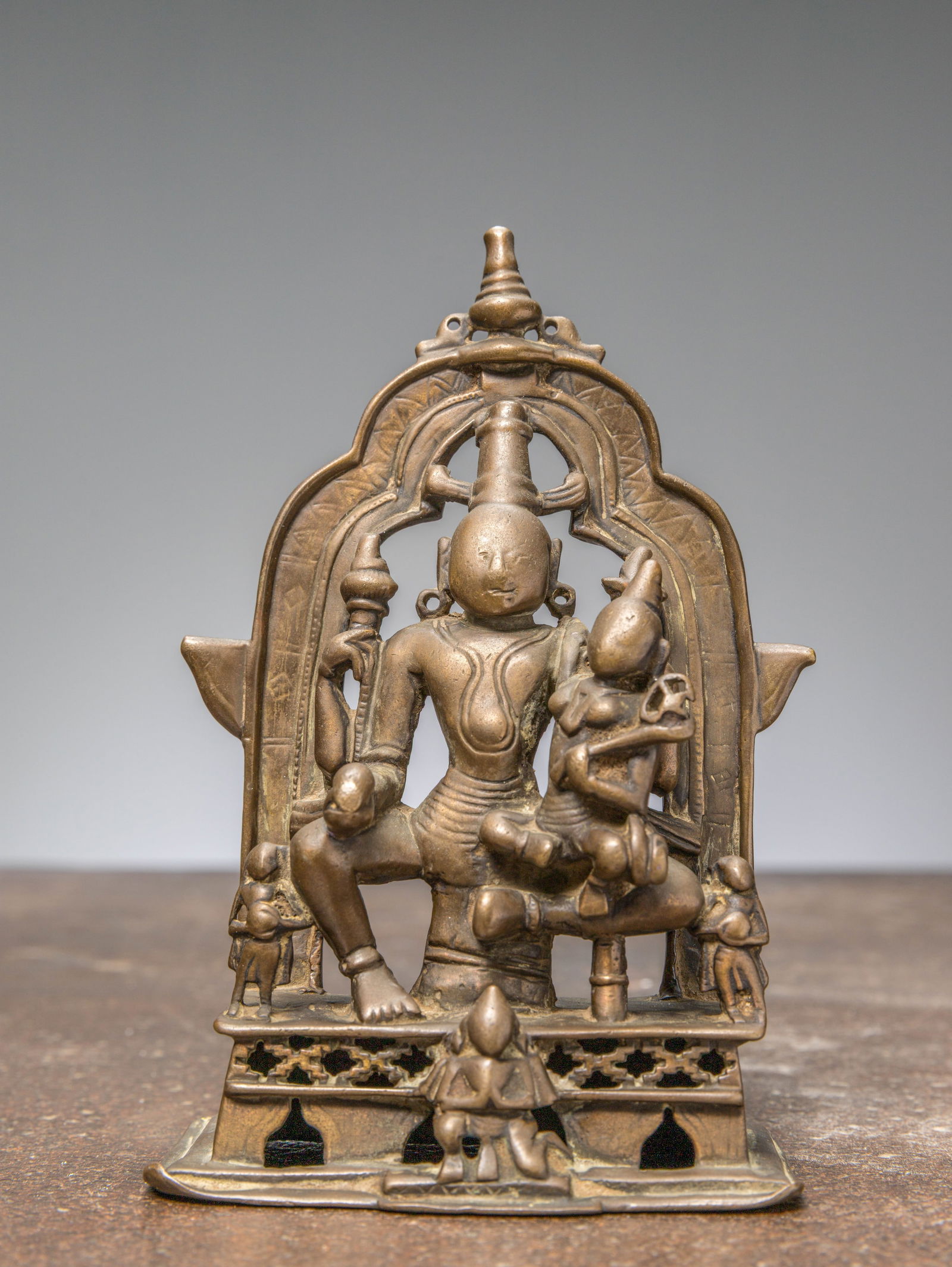 A VISHNU AND LAKSHMI SHRINE, BRONZE, INDIA 17TH CENTURY (1 of 6)