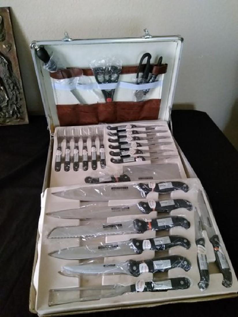 25 PC Vintage Solingen German Knife Suitcase Set (1 of 6)