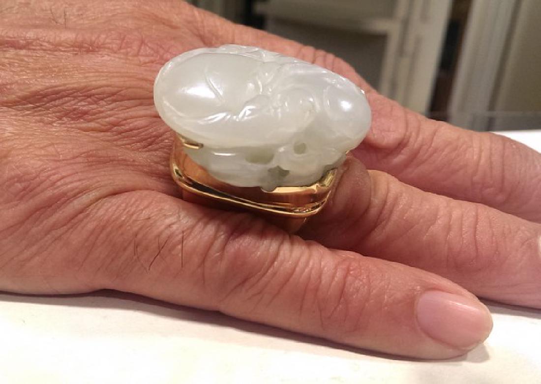 Important 18K Gold White "Mutton Fat" Jade Ring: Type A Jadeite. (From the estate of a Beverly Hills Chinese Family R. Lee Estate) Heavy Custom Made Solid 18K Gold Ring Set with an Ancient Chinese White Nephrite Jade "Mutton Fat" Ring (Mutton Fat) C