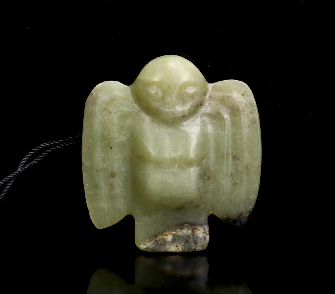 Green Jade Bird-Shaped Pendant, Hongshan Gou Mang (1 of 3)