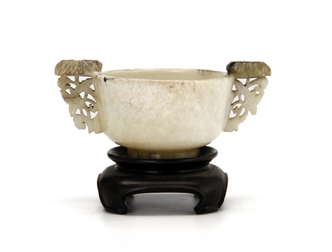 Chinese Black and White Jade Cup, Ching period (1 of 8)