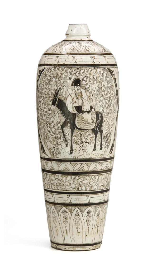 Large T'su-Chou Meiping Vase: Well potted with a tall slender tapered body sweeping up to a round shoulder, surmounted by a short waisted neck and tapering mouth, the exterior freely decorated in dark brown slip and highlighted wi