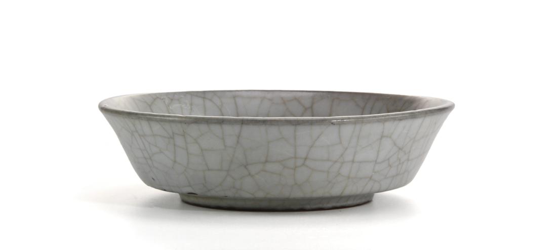 Crackled Guan-Type Dish (1 of 8)