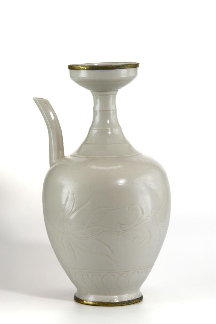 Rare Ting Ware 'Bamboo Neck' Ewer, Northern Sung (1 of 9)