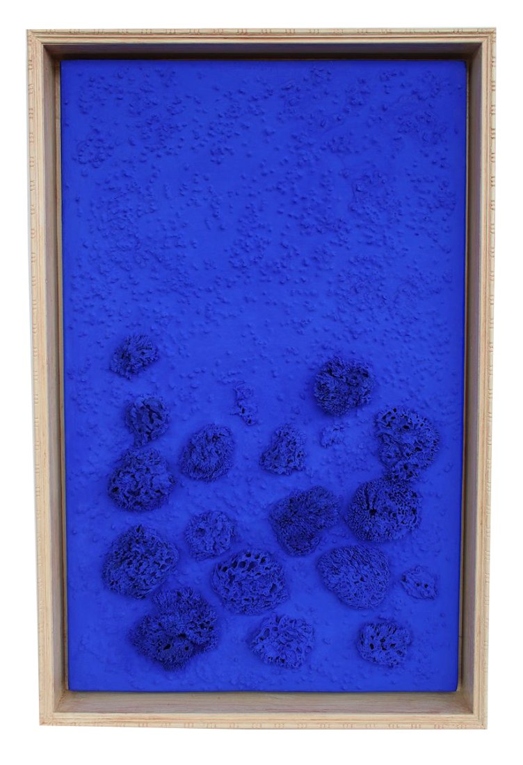 YVES KLEIN (1928-1962) / Monochrome blue & Sponges on board painting (1 of 7)
