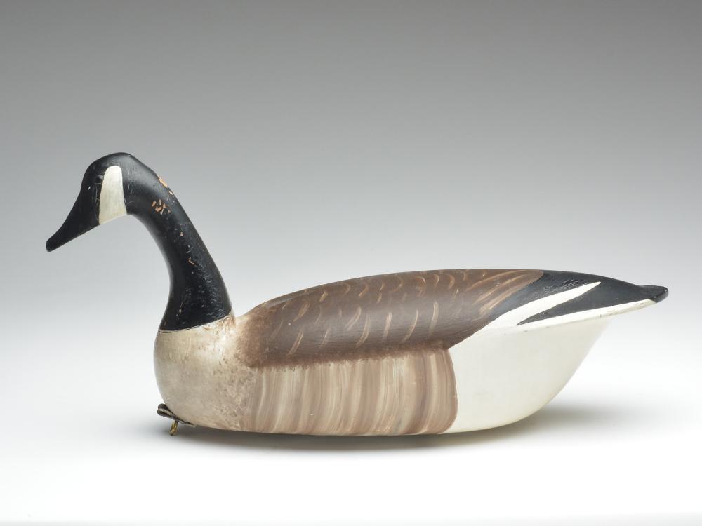Canada goose, Lloyd Parker, Parkertown, New Jersey,: Canada goose, Lloyd Parker, Parkertown, New Jersey, last quarter 19th century. Canada goose, Lloyd Parker, Parkertown, New Jersey, last quarter 19th century. 25" long. Provenance:Formerly in the colle